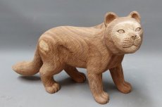 Kat in SUAR hout - "staand" model
