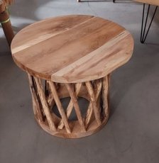 Table d'appoint en bois de teck lisse, pied "TONGKAT"