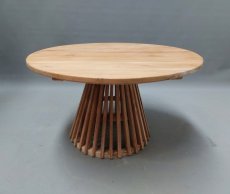 TRIMCONUS - Table en bois de teck